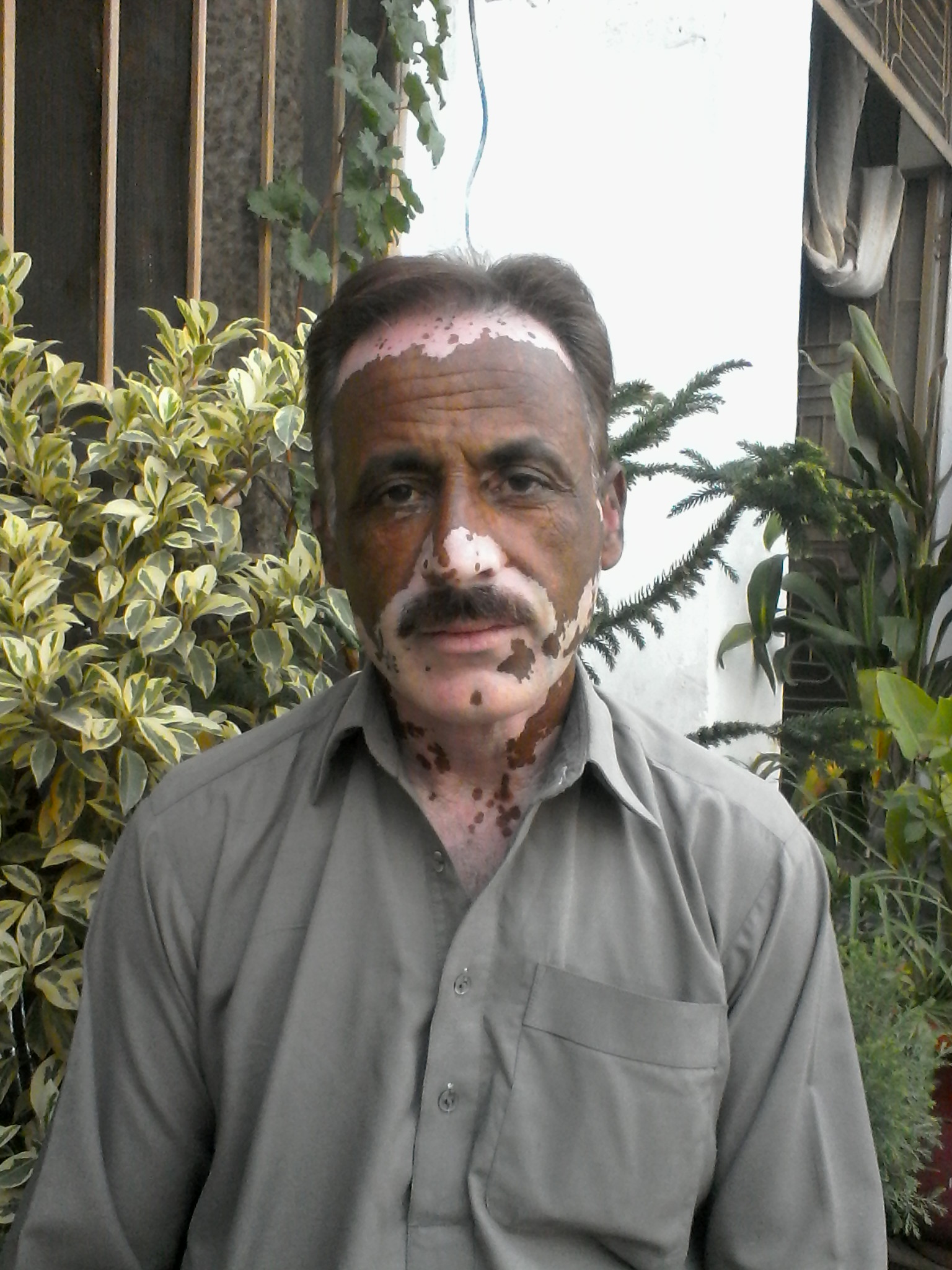 Naveed Ahmed Profile