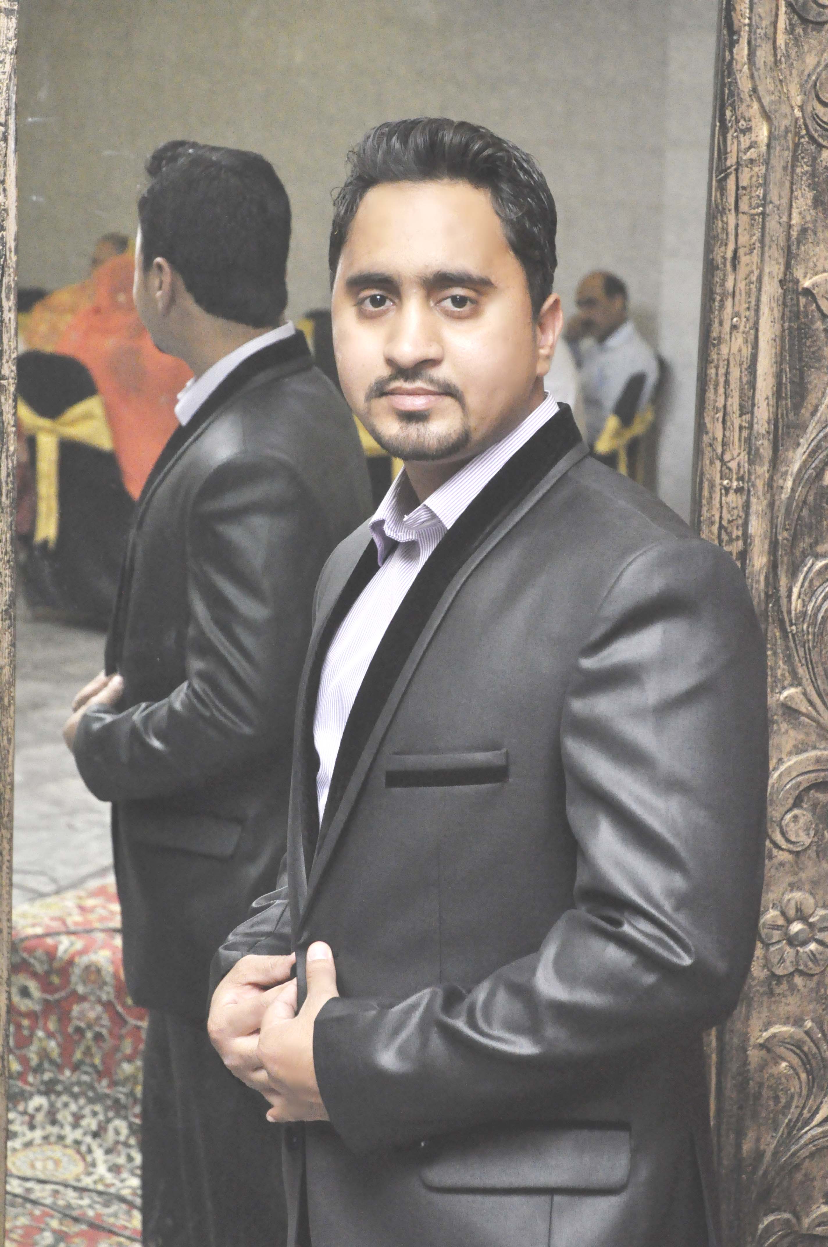 Nabeel Haneef Accounting, Management, Finance, Wireless, HTML