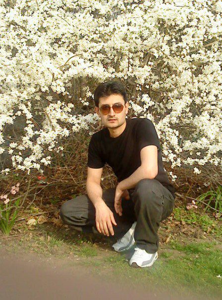 Amir Siyab Khan English (UK)