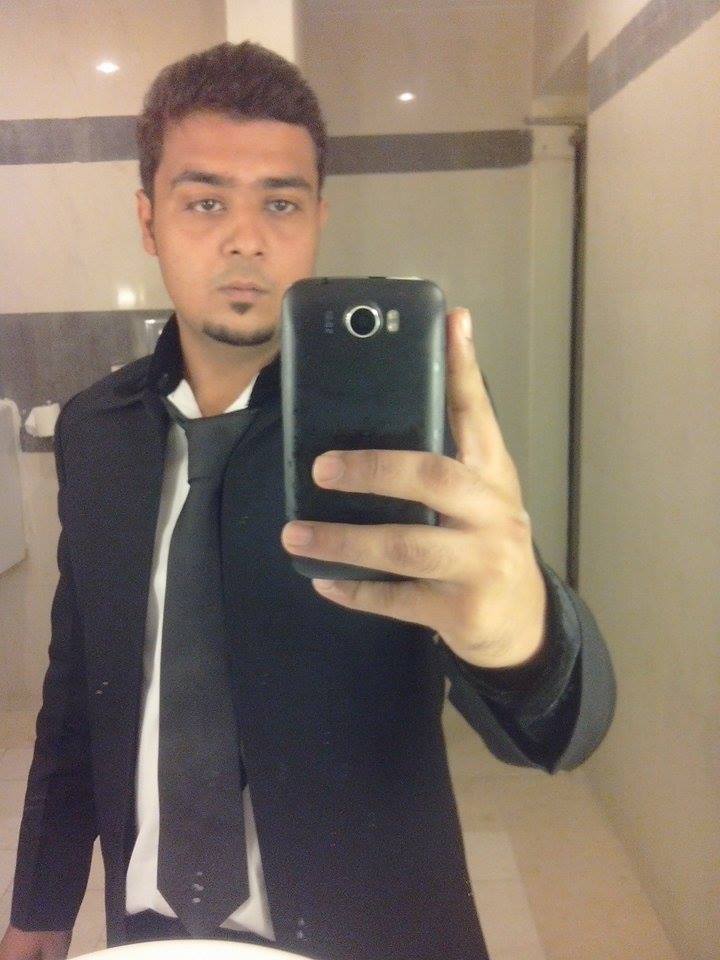 Talha Khan Makerbot, InDesign, Industrial Design, Infographics