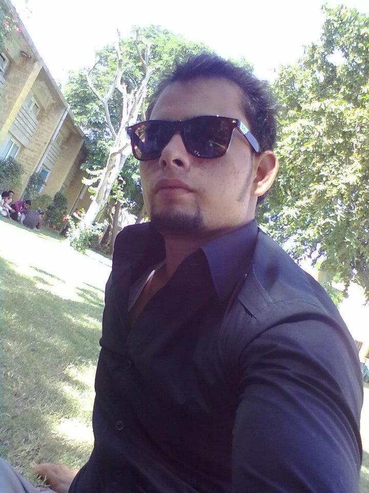 Muhammad Moin Shopify Templates, Yahoo! Store Design, Audio Services, Business Cards