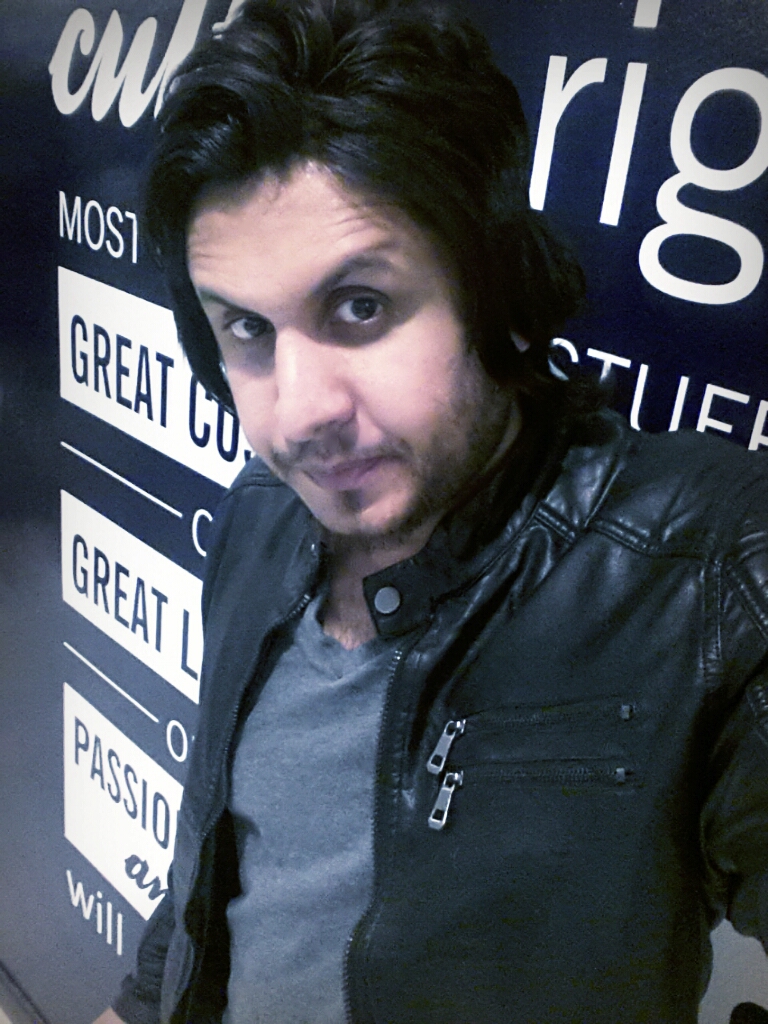 Ihtisham Irshad Photography, Data Entry, Customer Support, Web Search, Article Submission