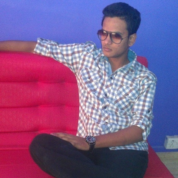 Hasnain Kazim Website Design