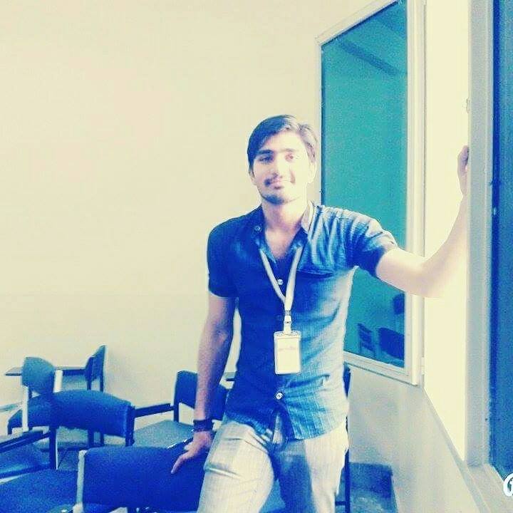 Shahrukh Khan Profile