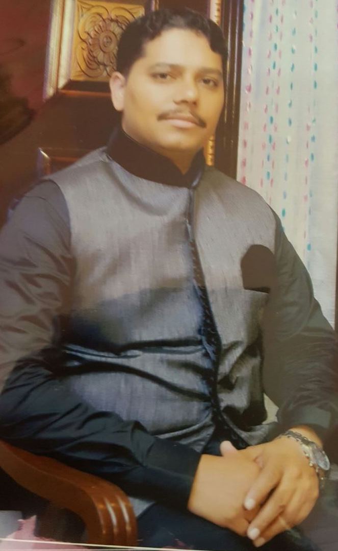 Muhammad Farooq Finance, Order Processing, Logistics & Shipping, English (UK), Urdu