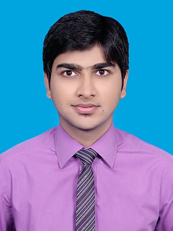 Zeeshan Qayyum Profile Zeeshan Qayyum Profile