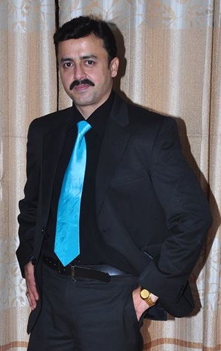 Saleem Khan 