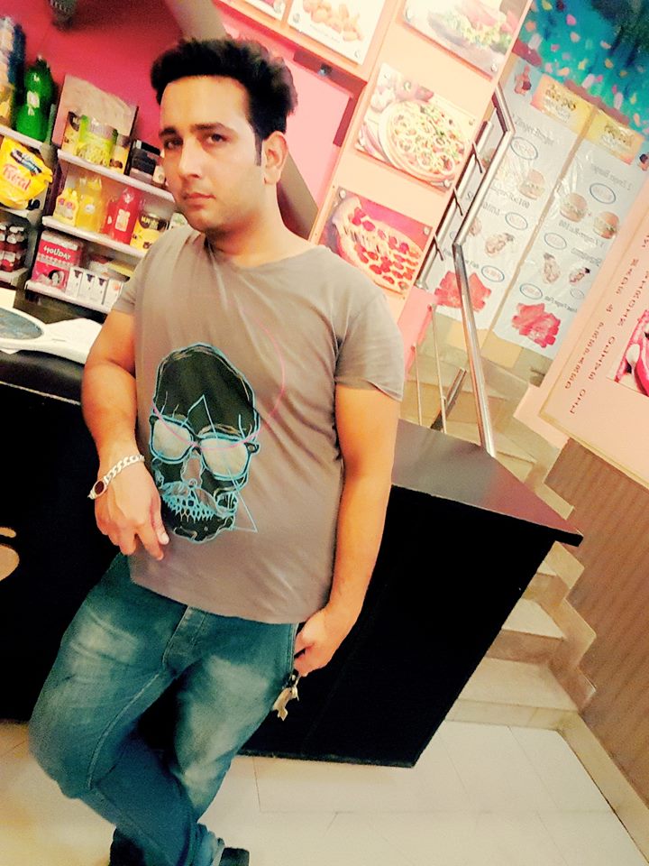 Zeshan Aslam Profile Zeshan Aslam Profile