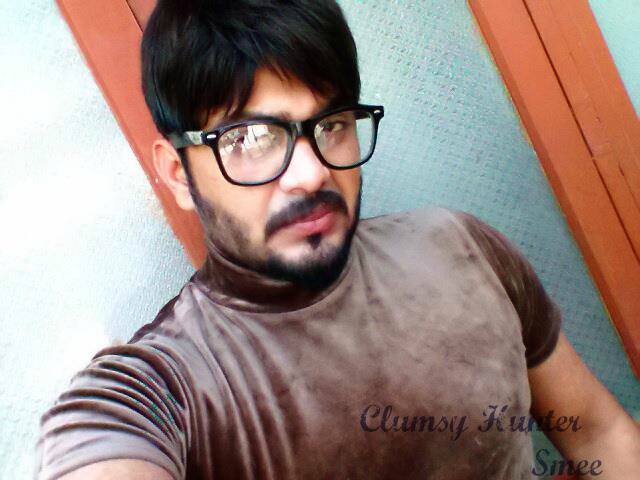 Sarfaraz Hussain English (US)
