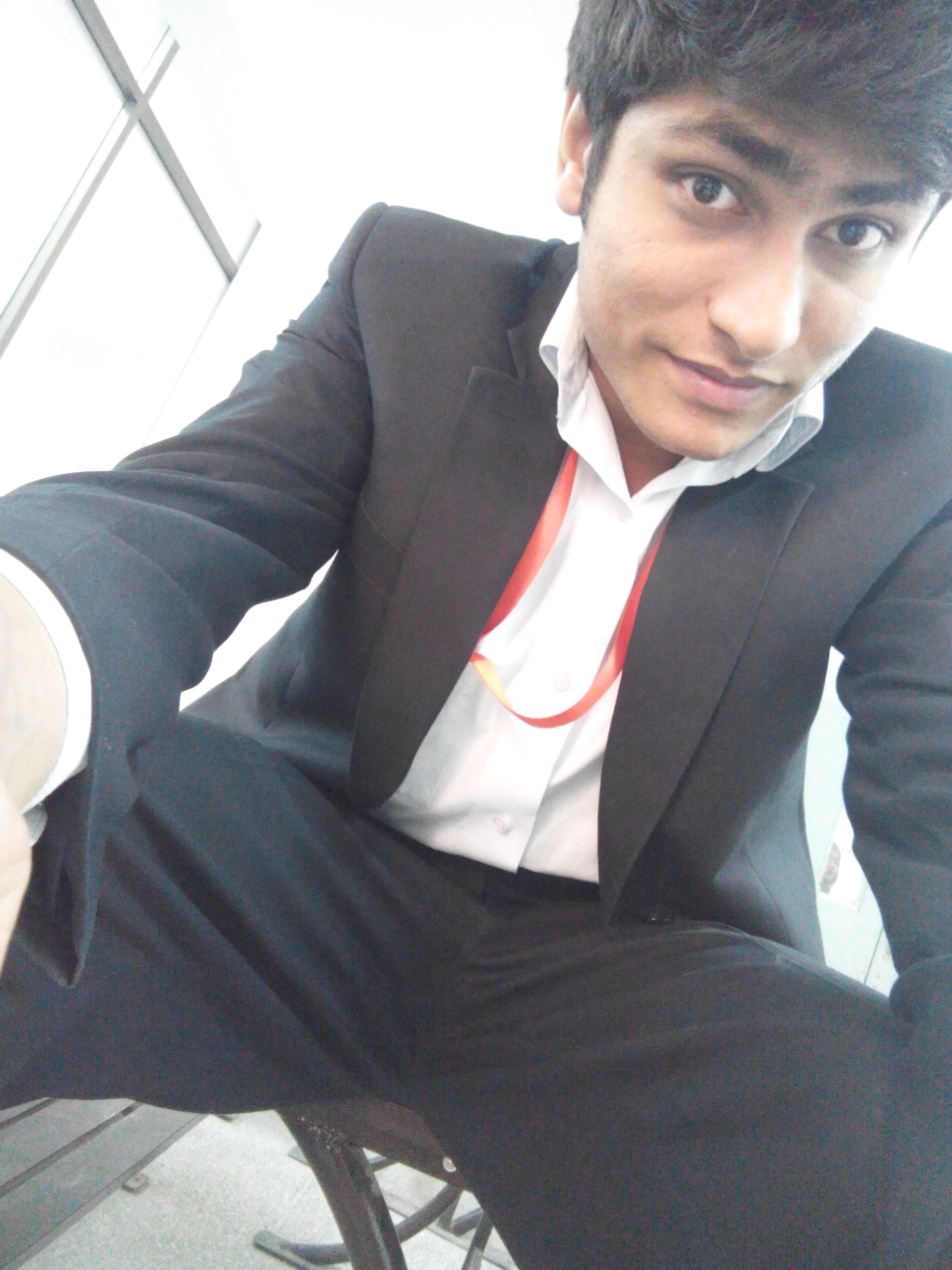 Moneeb Akhtar Profile Moneeb Akhtar Profile