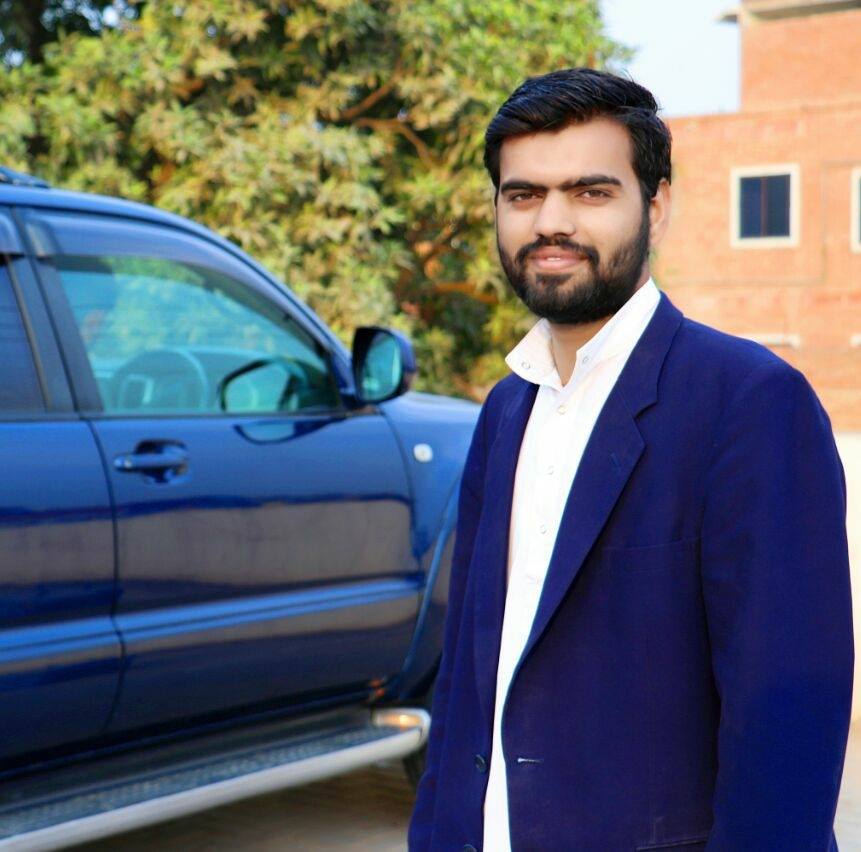 Mushhood Qazi English (UK)