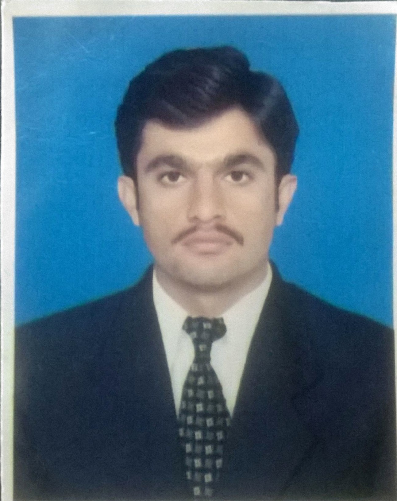 Ghulam Yaseen Engineering, Expression Engine, Social Engine, English (UK), Urdu