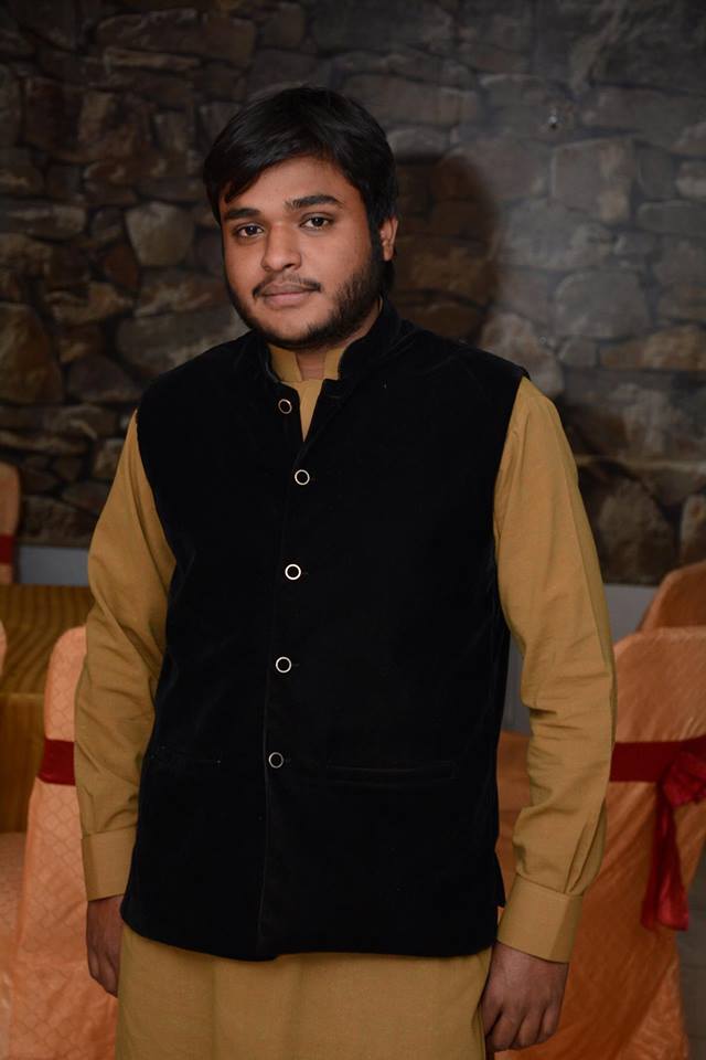 Muhammad Umer English (US)