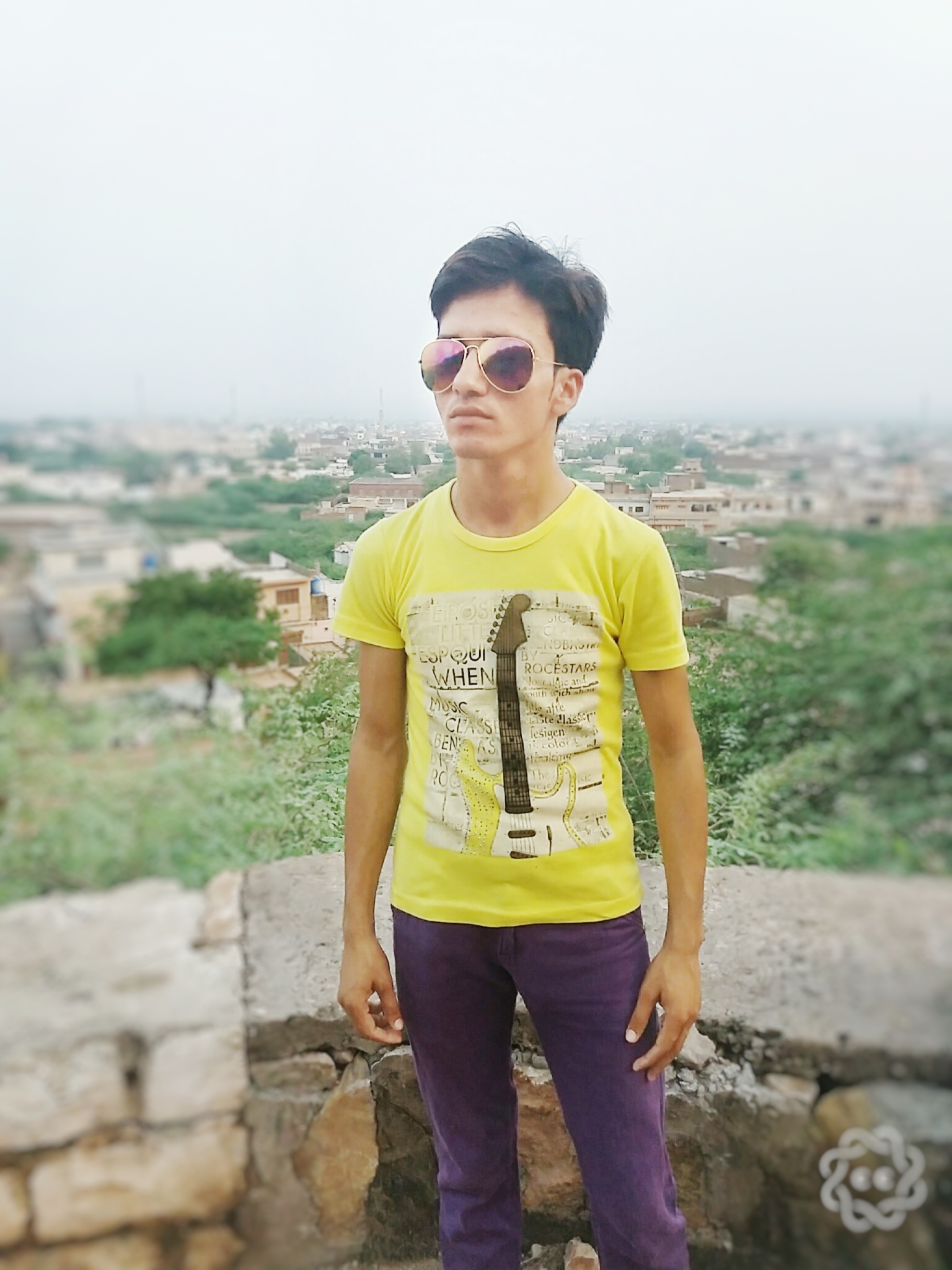 Shaban Nazir Building, Mobile Phone, Sports, Punjabi, Urdu