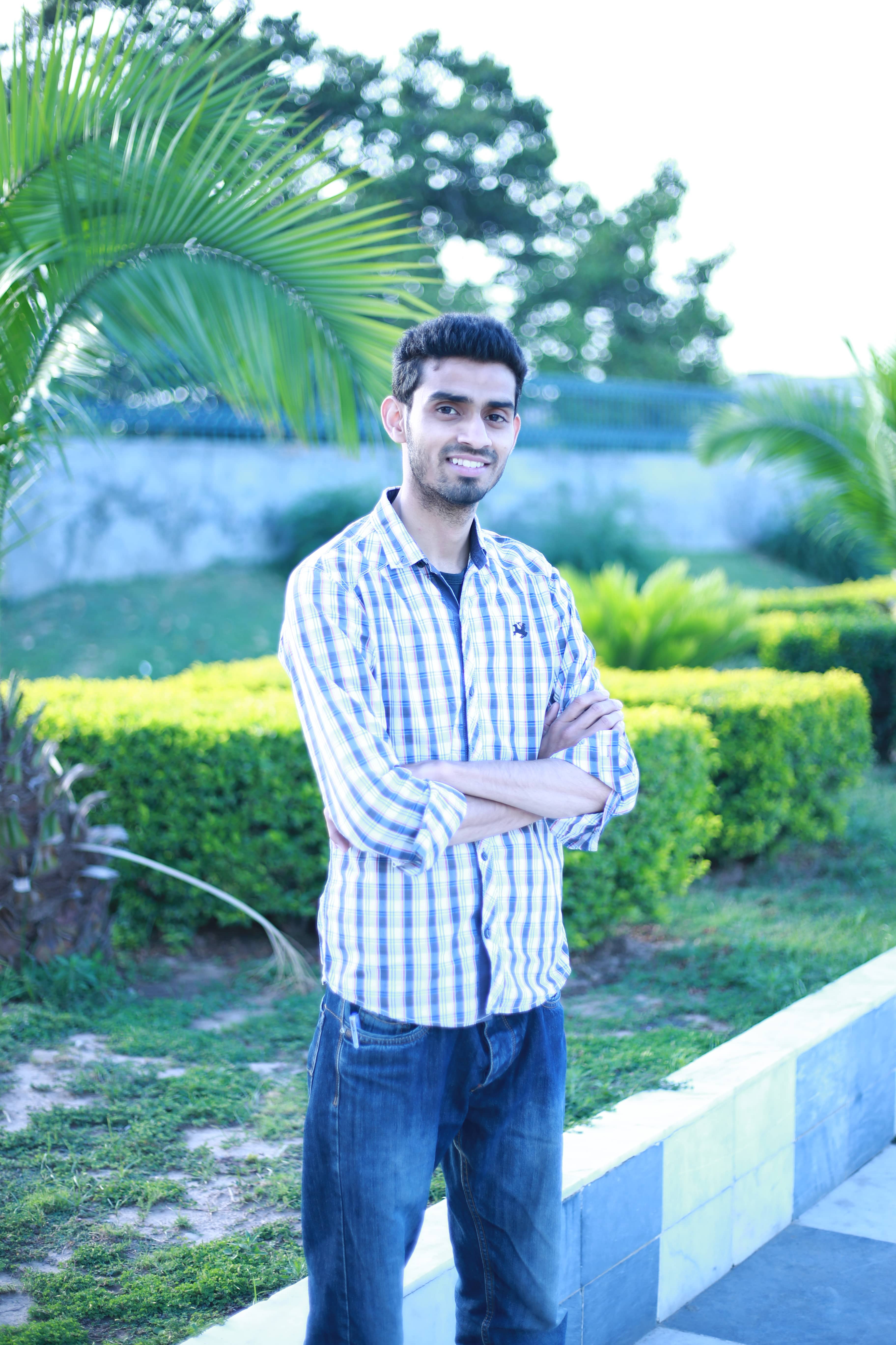 Aamir Naeem Muhammad Naeem Website Design