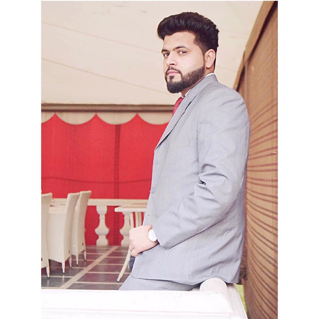 Farrukh Hashmi Profile