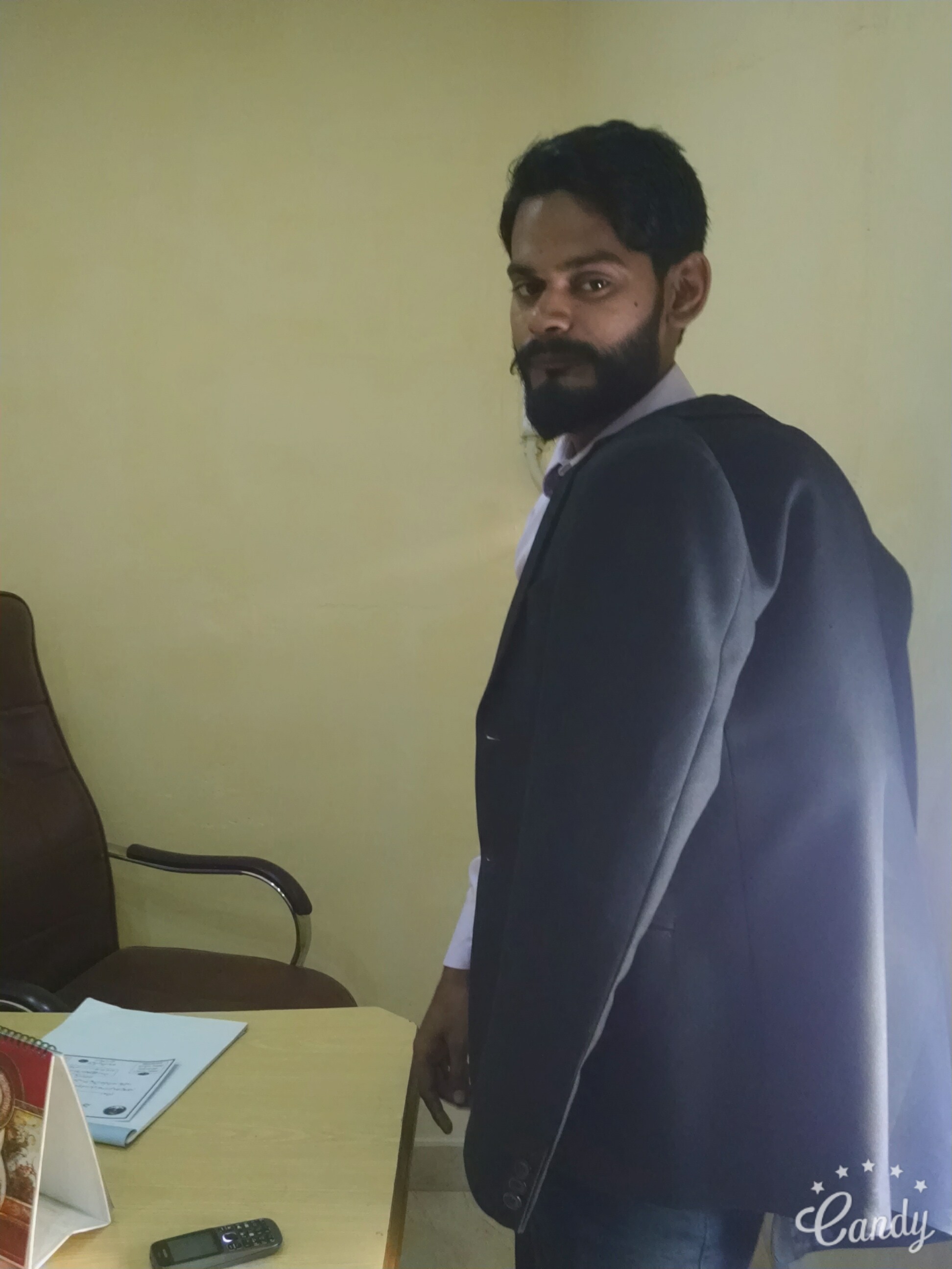 Raheel Hussain Furniture Design, Accounting, Management, Contracts, Salesforce.com