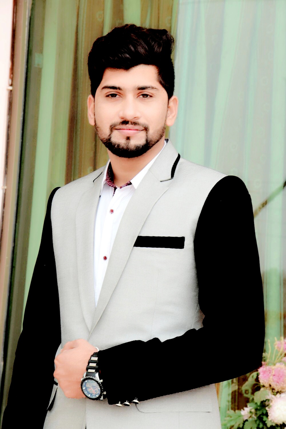 Umer Saeed Logo Design, Advertisement Design, Graphic Design, Banner Design, Accounting