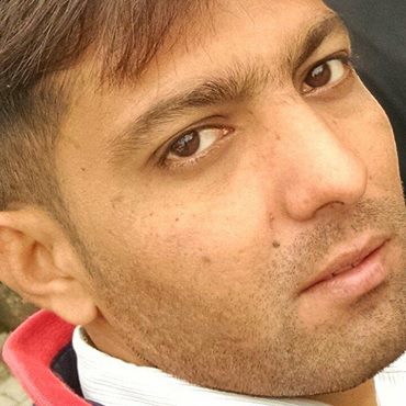 Waheed Abbasi Photoshop, PSD To HTML, Website Design, Word, Bootstrap