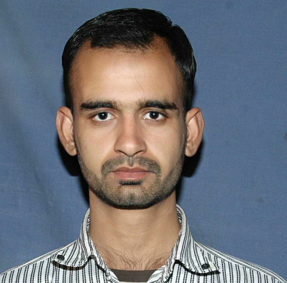 Mussadiq Ashraf Profile