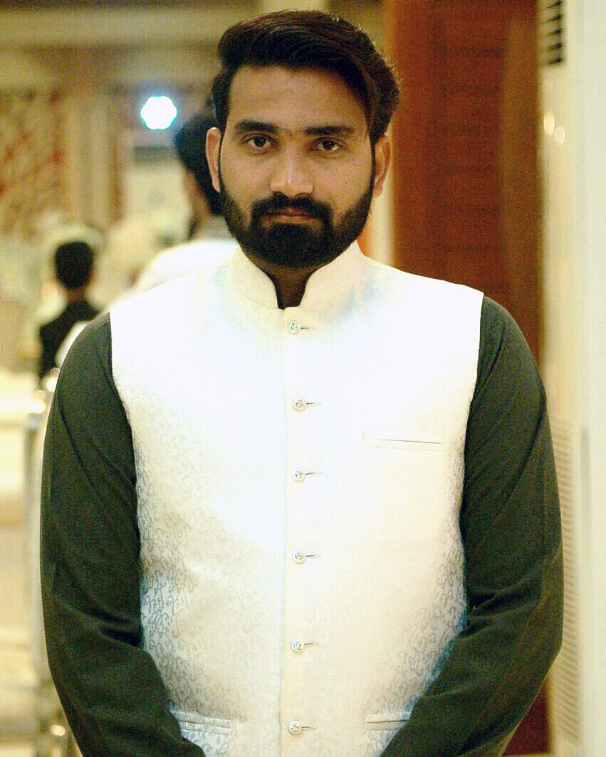 Yasir Khan 