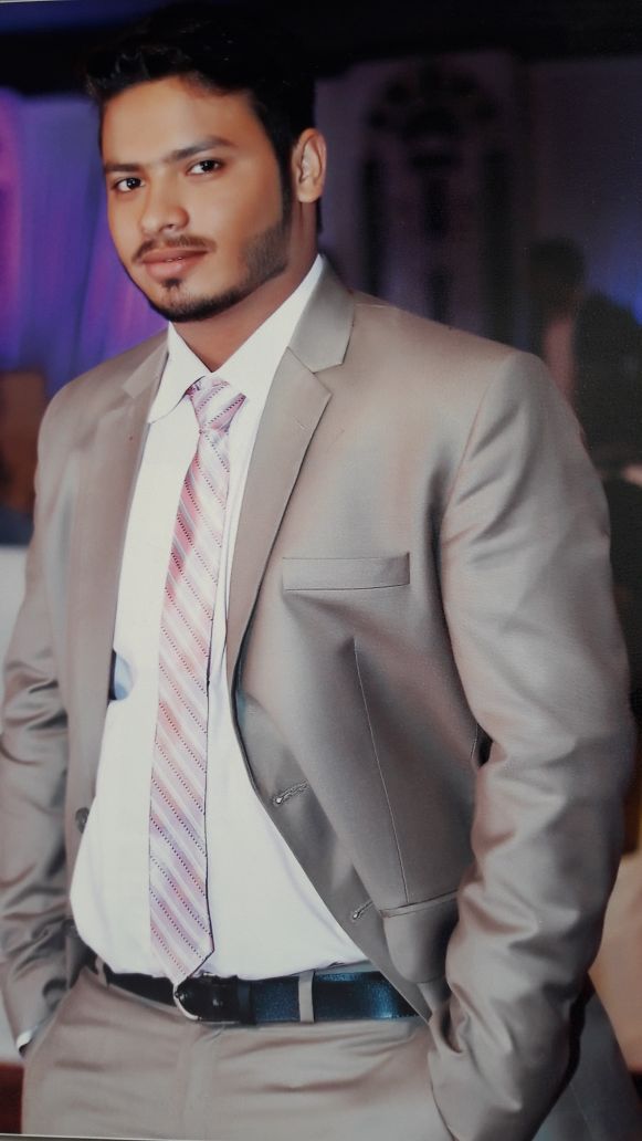 Muhammad Mujhadi Photoshop, InDesign, Cold Fusion, Air Conditioning, Shopping