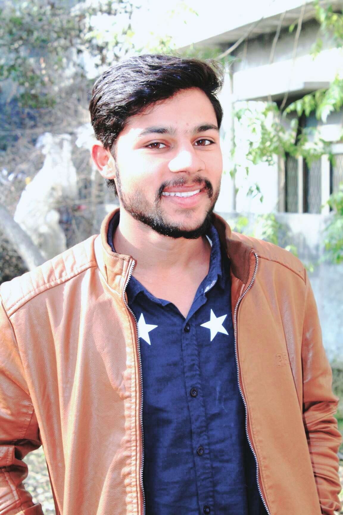 Qadeer Ahmad Photo Editing, Photoshop Design, Software Development