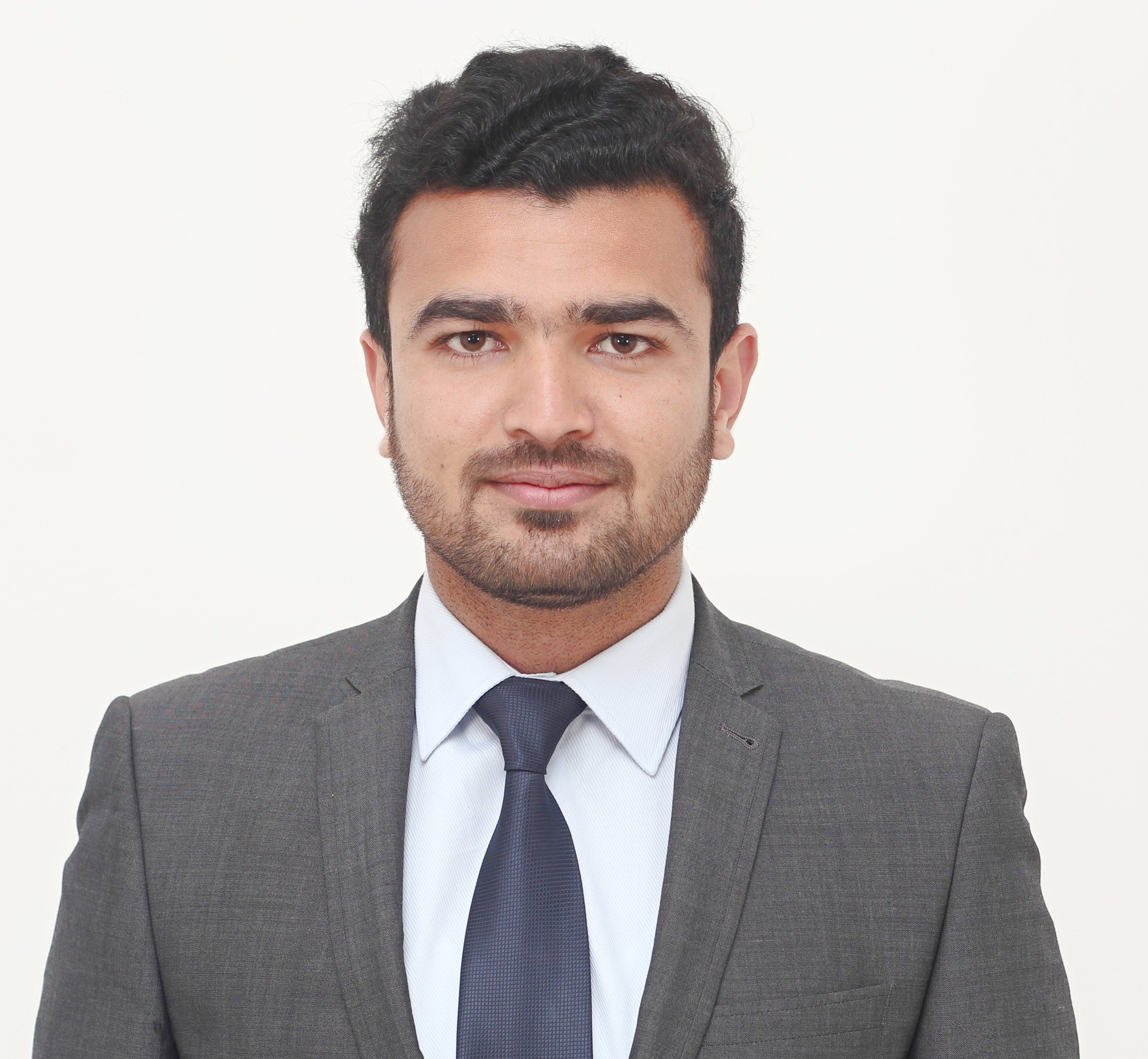 Zaighum Naveed Profile