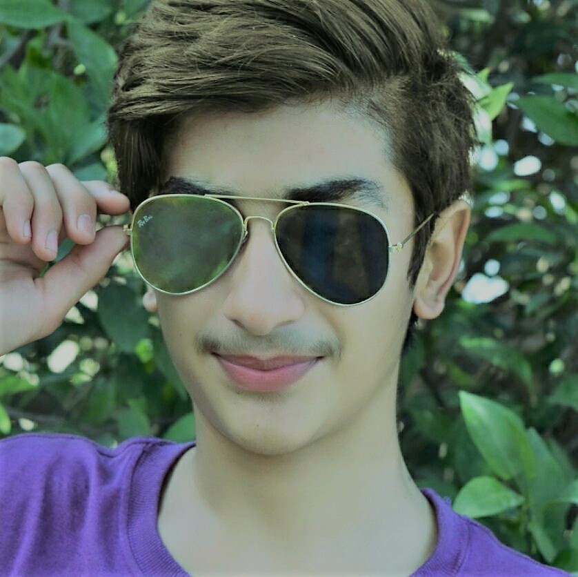 Aown Abbas Fashion Modeling