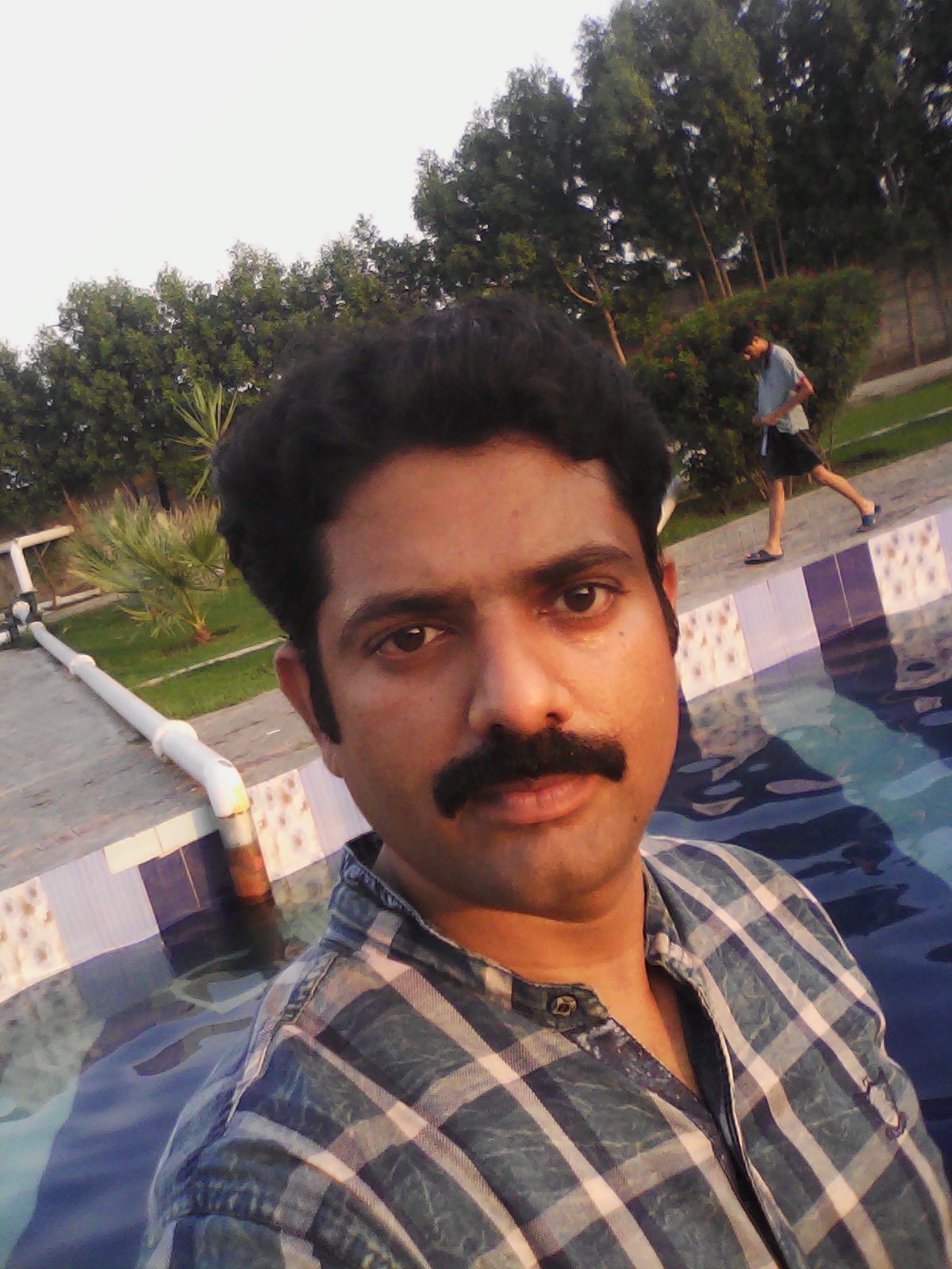 Umar Hayyat Word, Excel, Data Entry, Web Search