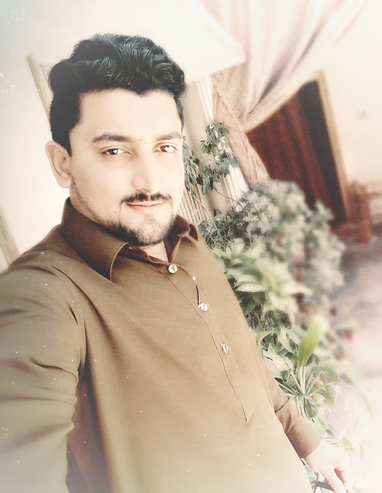 Moheen Akhtar Profile