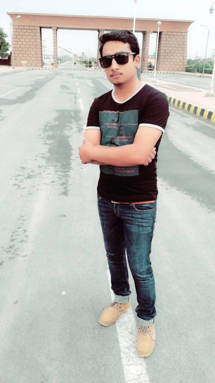 Muhammad Zubair Ismail Data Entry, Web Search, Algorithm, C++ Programming, Chrome OS