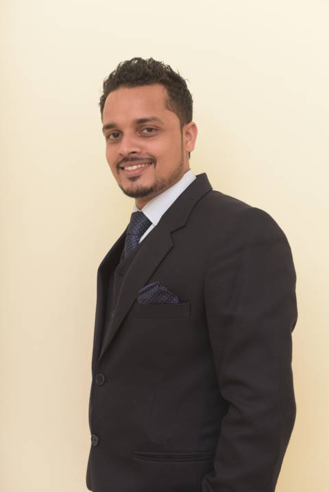 MUHAMMAD ADEEL SIDDIQUI Zoho