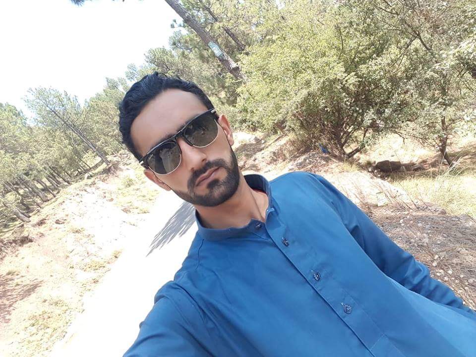 Muhammad Ghafar Ali Music, Photoshop