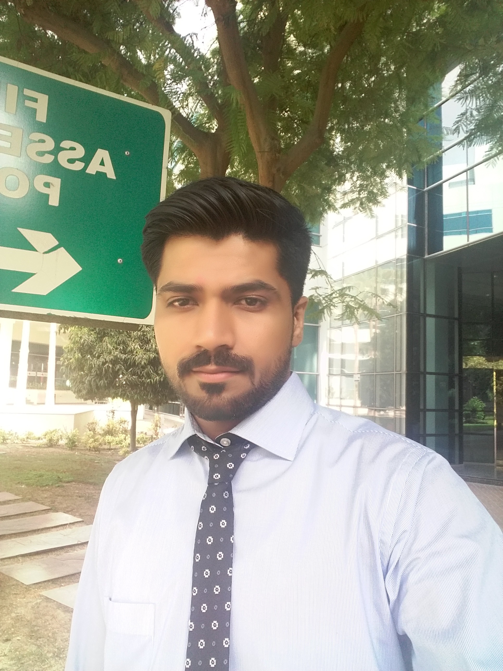 Hashim Riaz Profile Hashim Riaz Profile