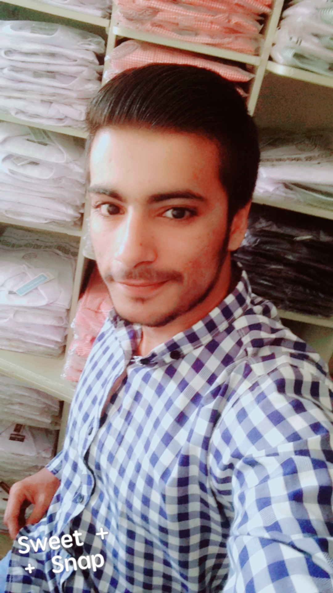 Abdul Rehman Fashion Modeling, Human Resources, Marketing, Advertising, English (US)