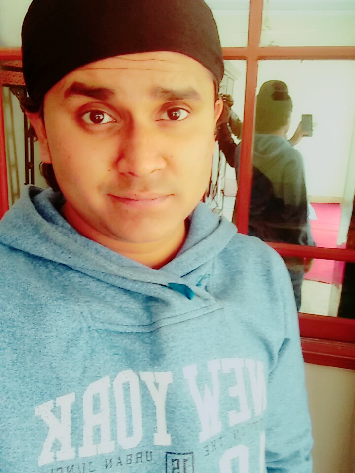 Usama Razzaque Profile Usama Razzaque Profile