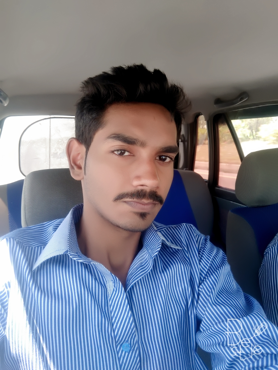 Muhammad Zohaib Azhar Qureshi Photoshop Design, Website Design, Word, Templates, Bootstrap