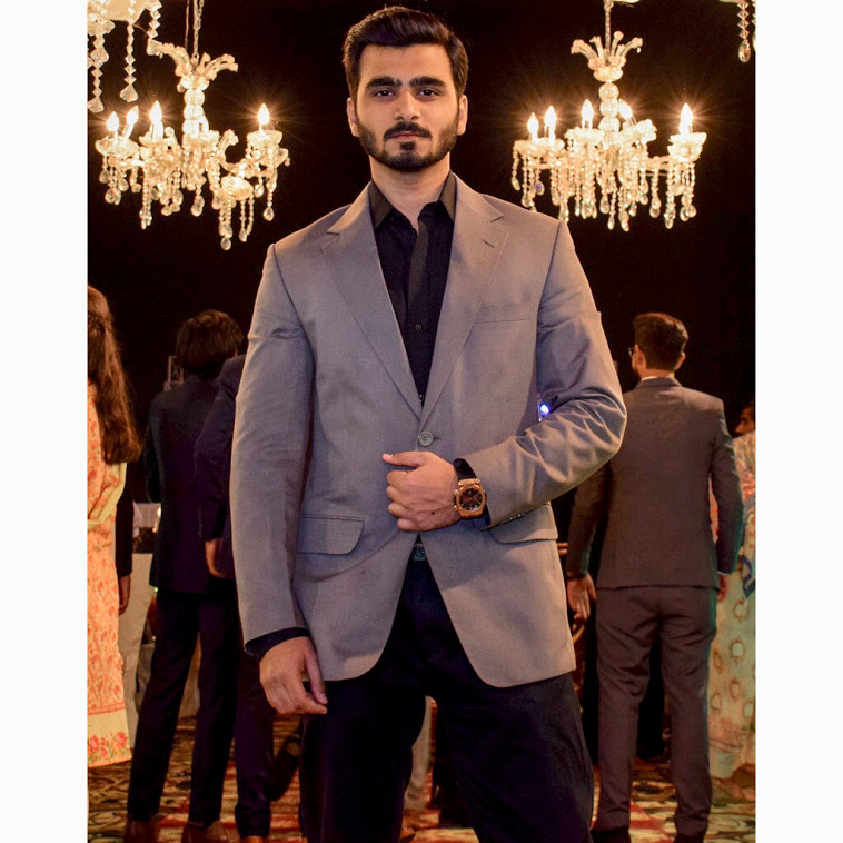 Hamza Mufti Photography, Management, Project Management, Scientific Research, Electrical Engineering