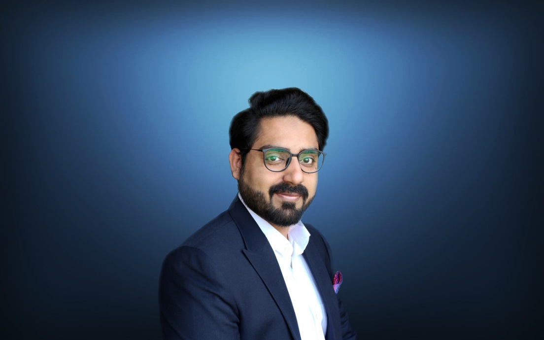 Moneeb Ahsen Profile Moneeb Ahsen Profile