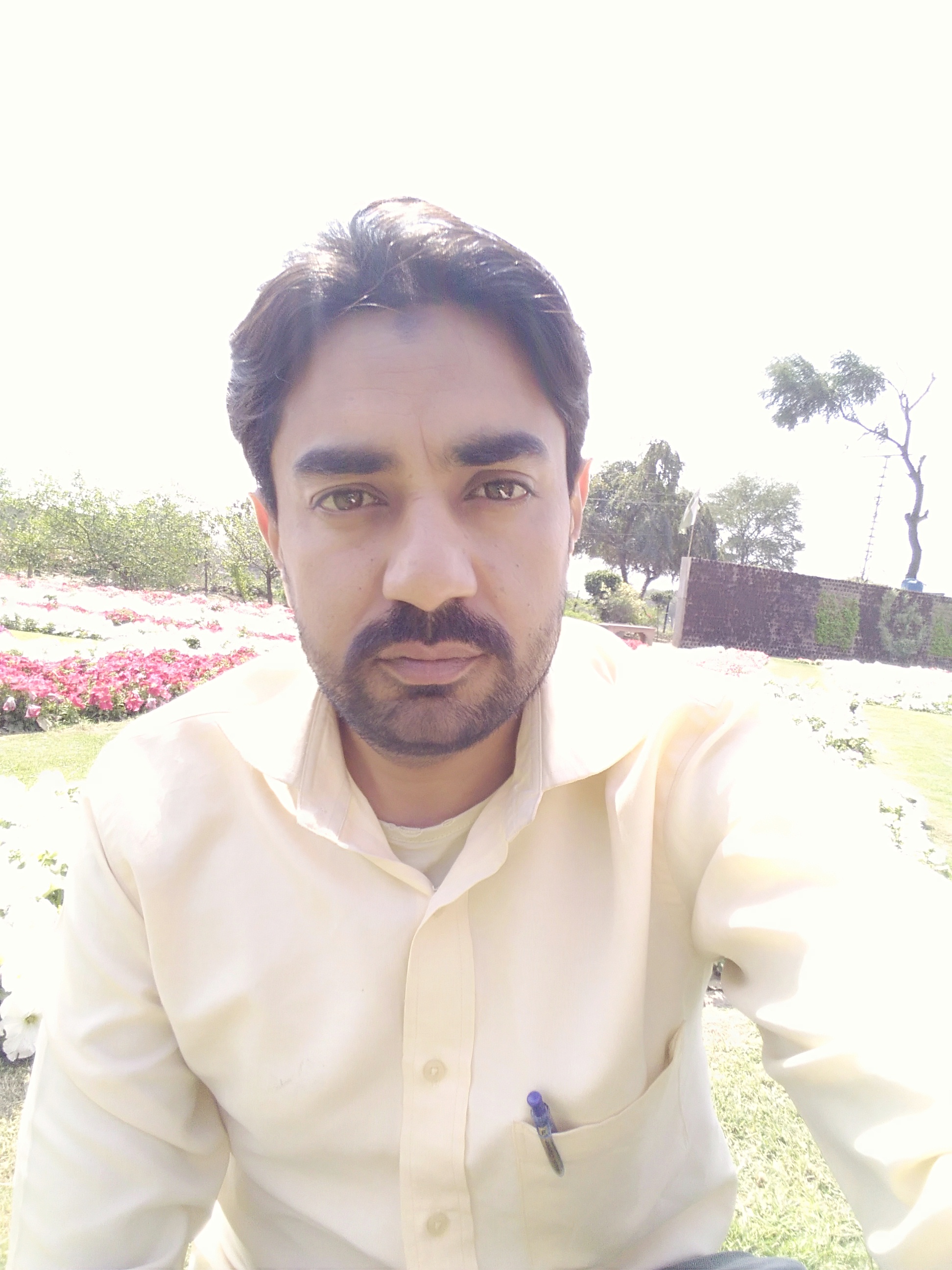 Junaid Abbas Photography, Photoshop, Logo Design, Word, Commercials