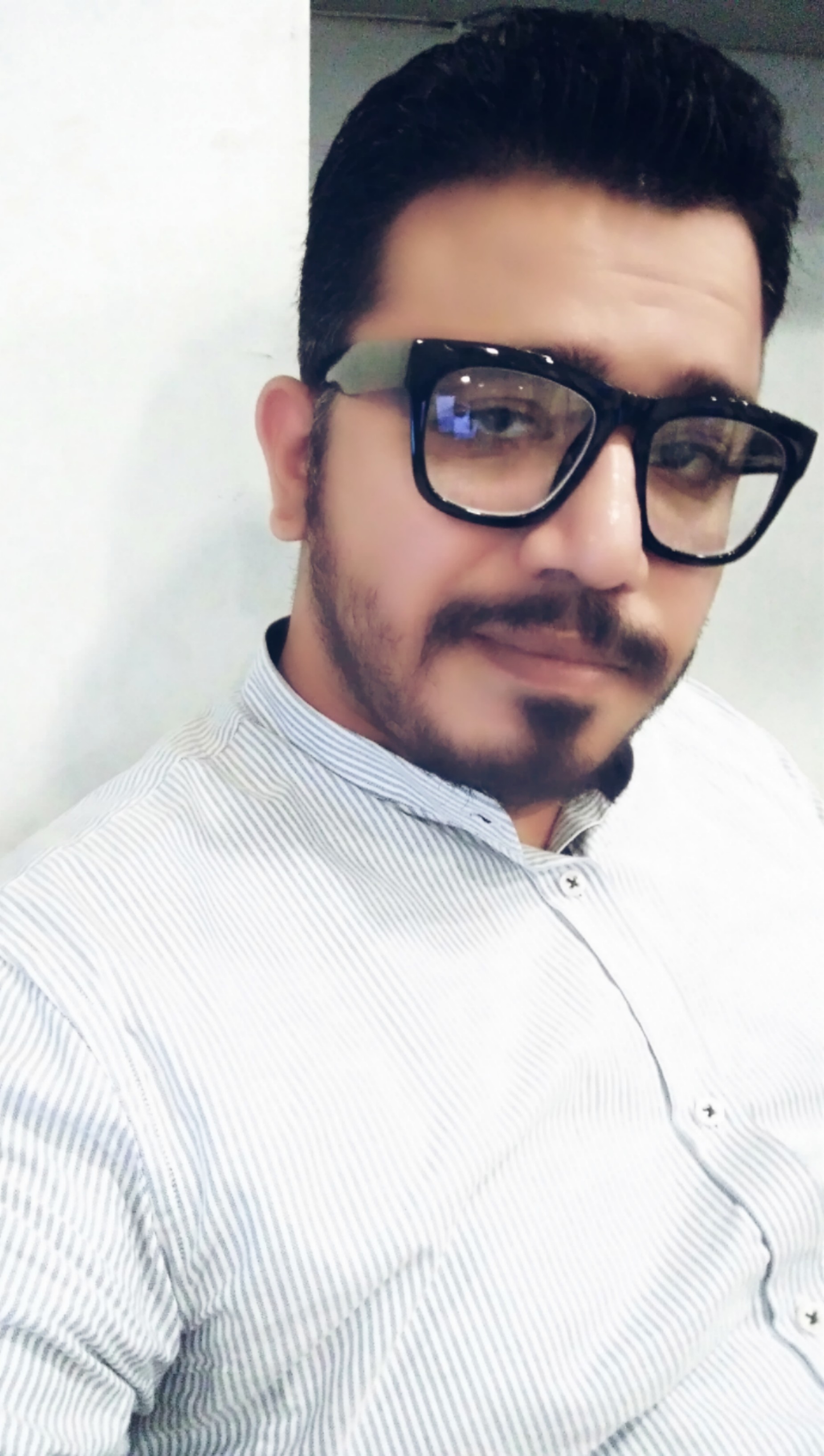 Shoaib Anwar Baloch Management, Customer Support, Logistics & Shipping, English (UK), Urdu