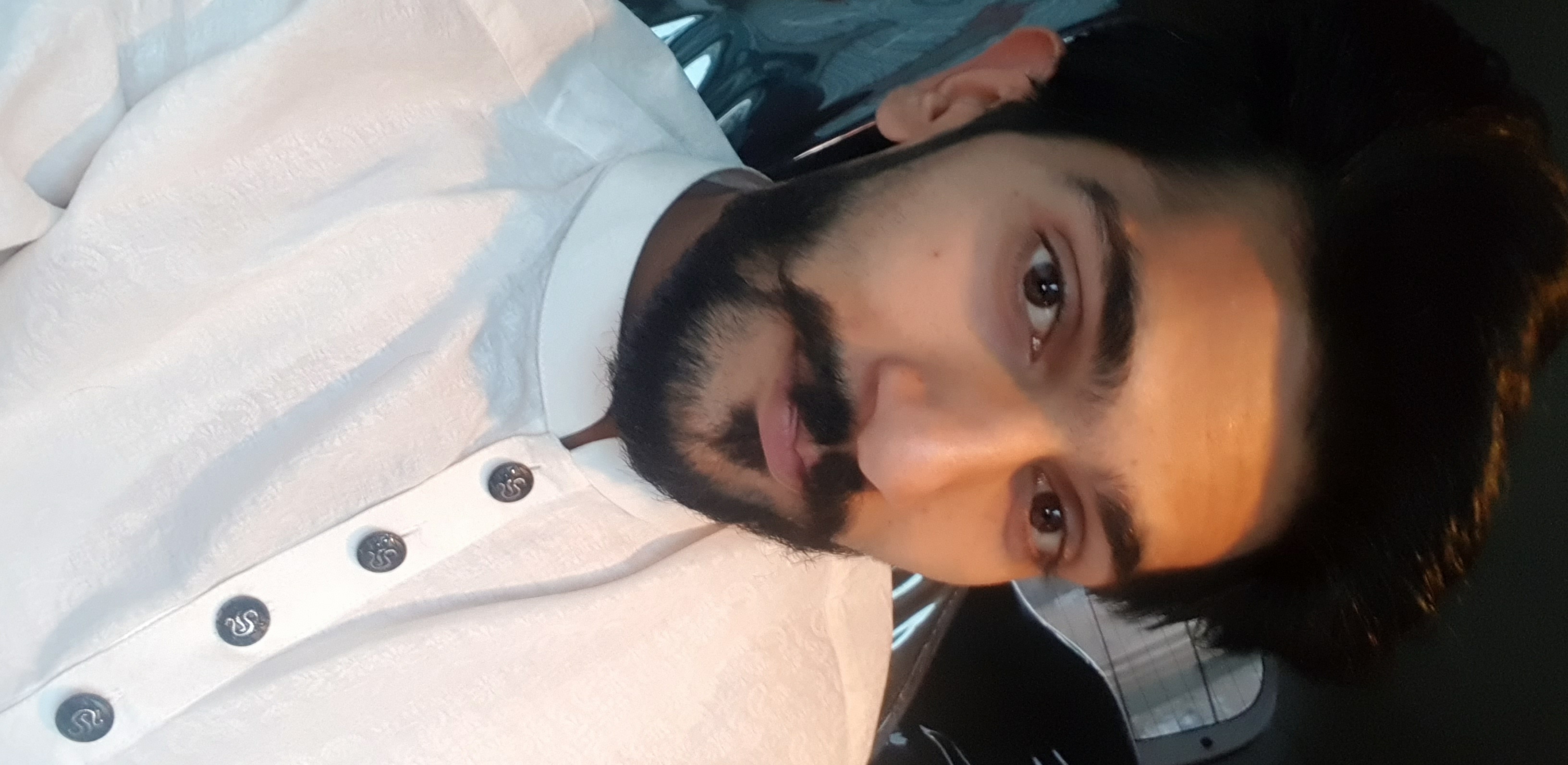 Awais Ahmad Photo Editing, Data Entry