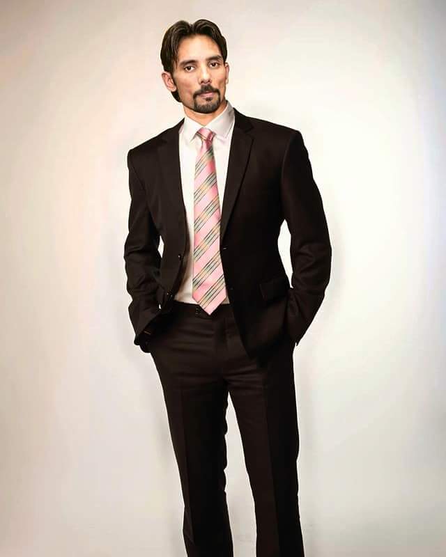 Zeeshan Majeed Brochure Design, Business Cards, Banner Design, Flex, Flyer Design, Format & Layout, Illustrator, InDesign, Infographics, Logo Design