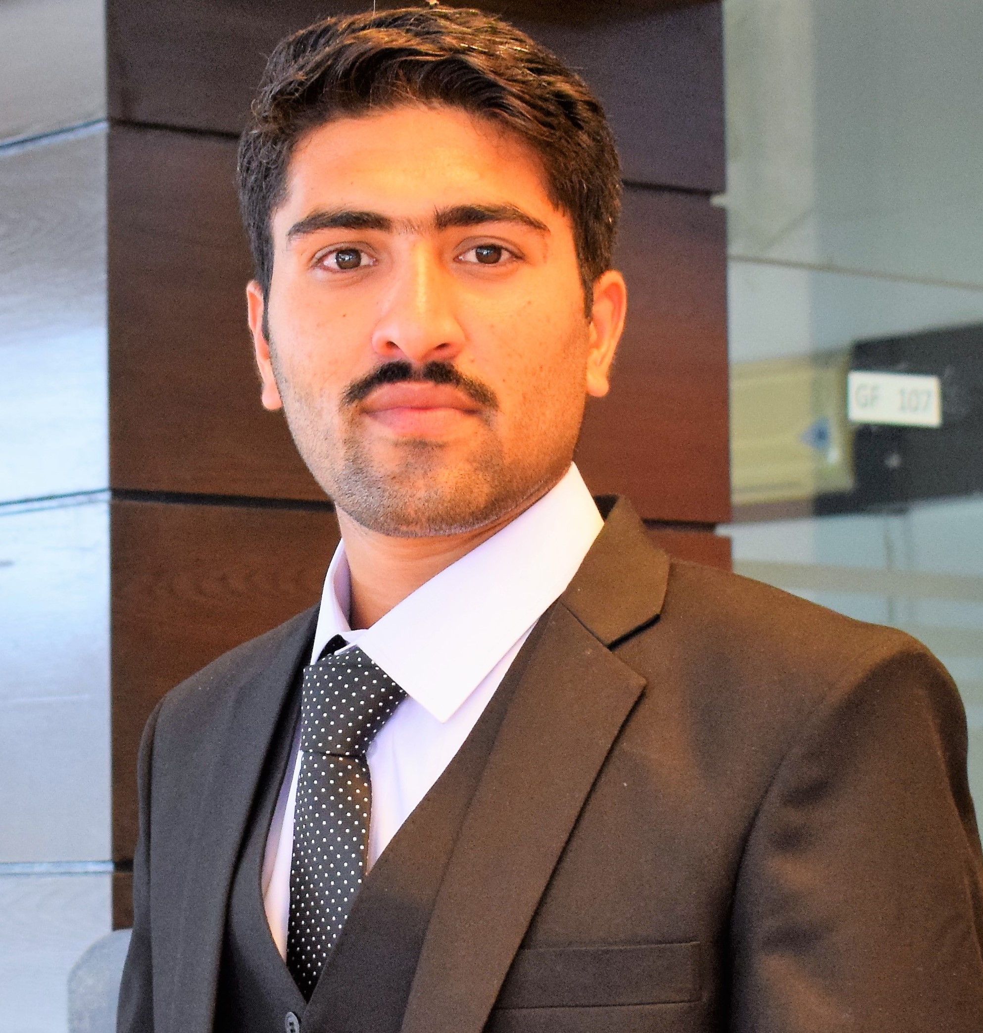 Shahid Hussain Khan Profile