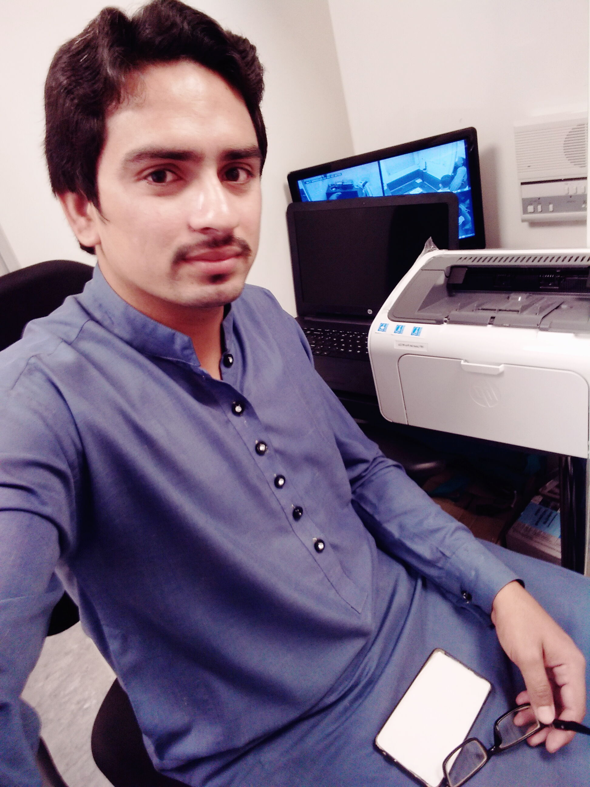 Mohsin Raza 