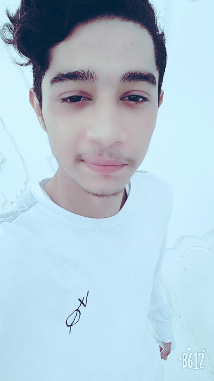 Saad Manzoor Profile Saad Manzoor Profile