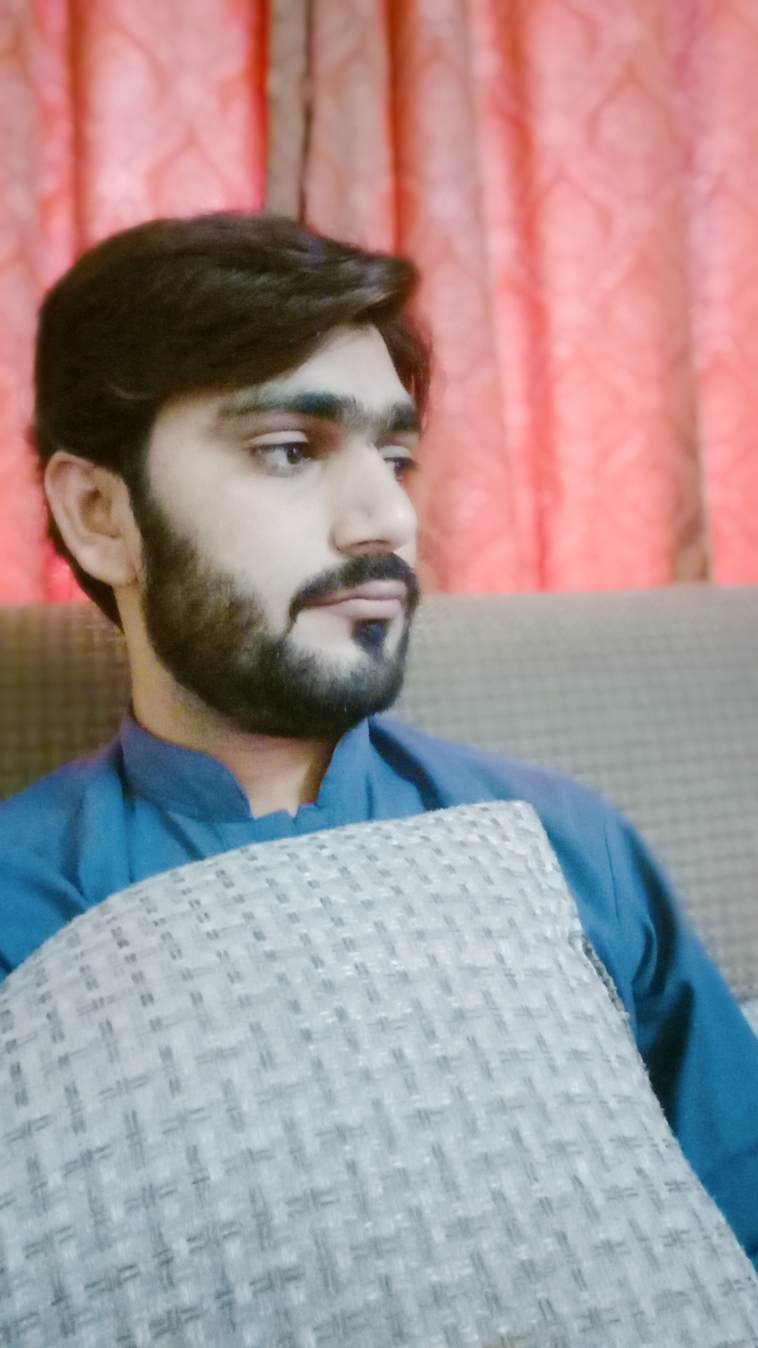 Ihsan Khan 