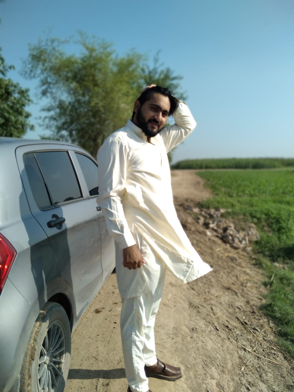 Hamza Izhar Profile Hamza Izhar Profile