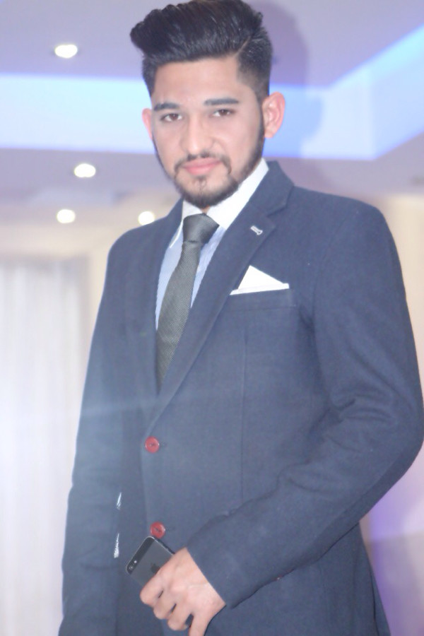 ADNAN AHMAD PSD To HTML, C# Programming, .NET, HTML5, Javascript, JQuery / Prototype, MySQL, ASP.NET, Smarty PHP, Laravel